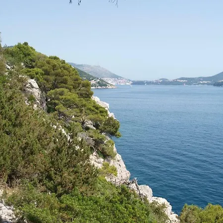 Isidora * Zaton (Dubrovnik-Neretva)